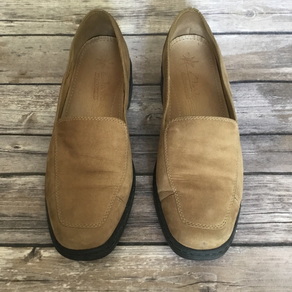 Clarks Springers suede slip on comfort loafers